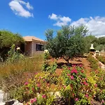 Korallis Villas *