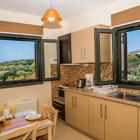 Korallis Karavádhos