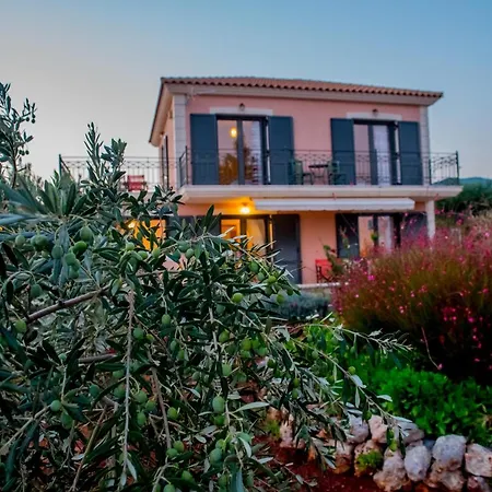 Korallis Appartement *