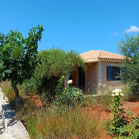 Apartament Korallis Karavádhos