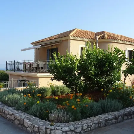 Apartament Korallis Karavádhos