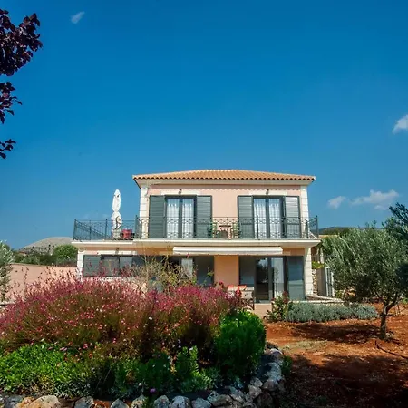 Korallis Villas Каравадос