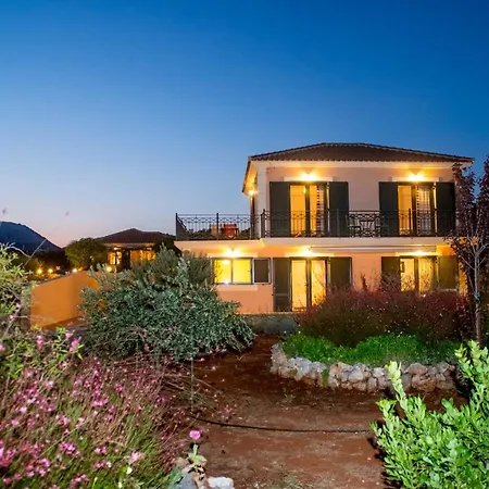 Apartament Korallis Karavádhos